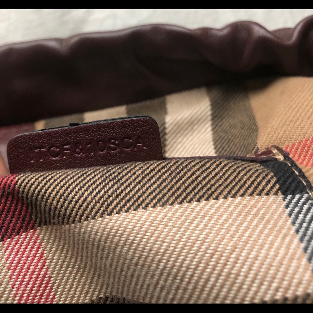 Authentic Burberry Little Crush Leather crossbody - Picture 7 of 11